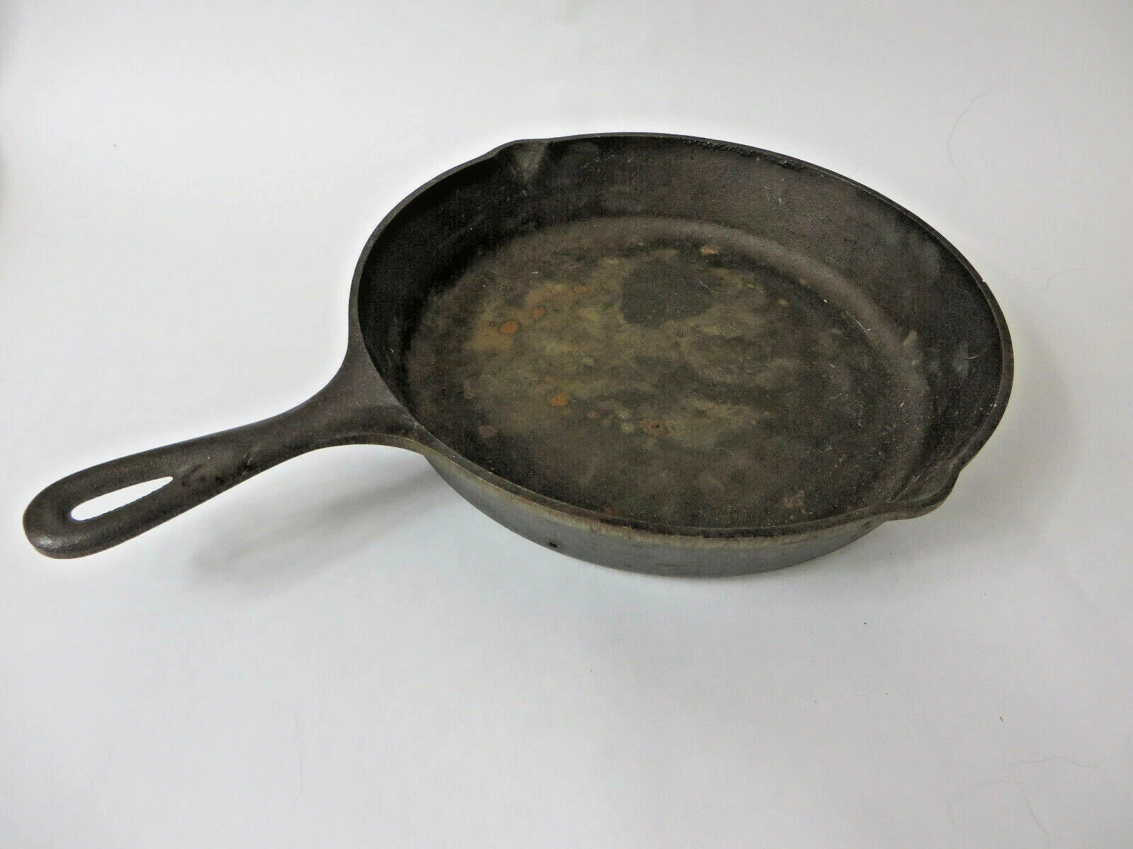Vtg Lodge USA Cast Iron Skillet Frying Pan 10.5" 8SK No Wobble