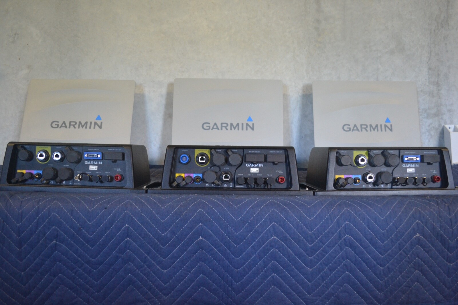 8500 Series: Garmin Gps Map 8530 Black Box Processor