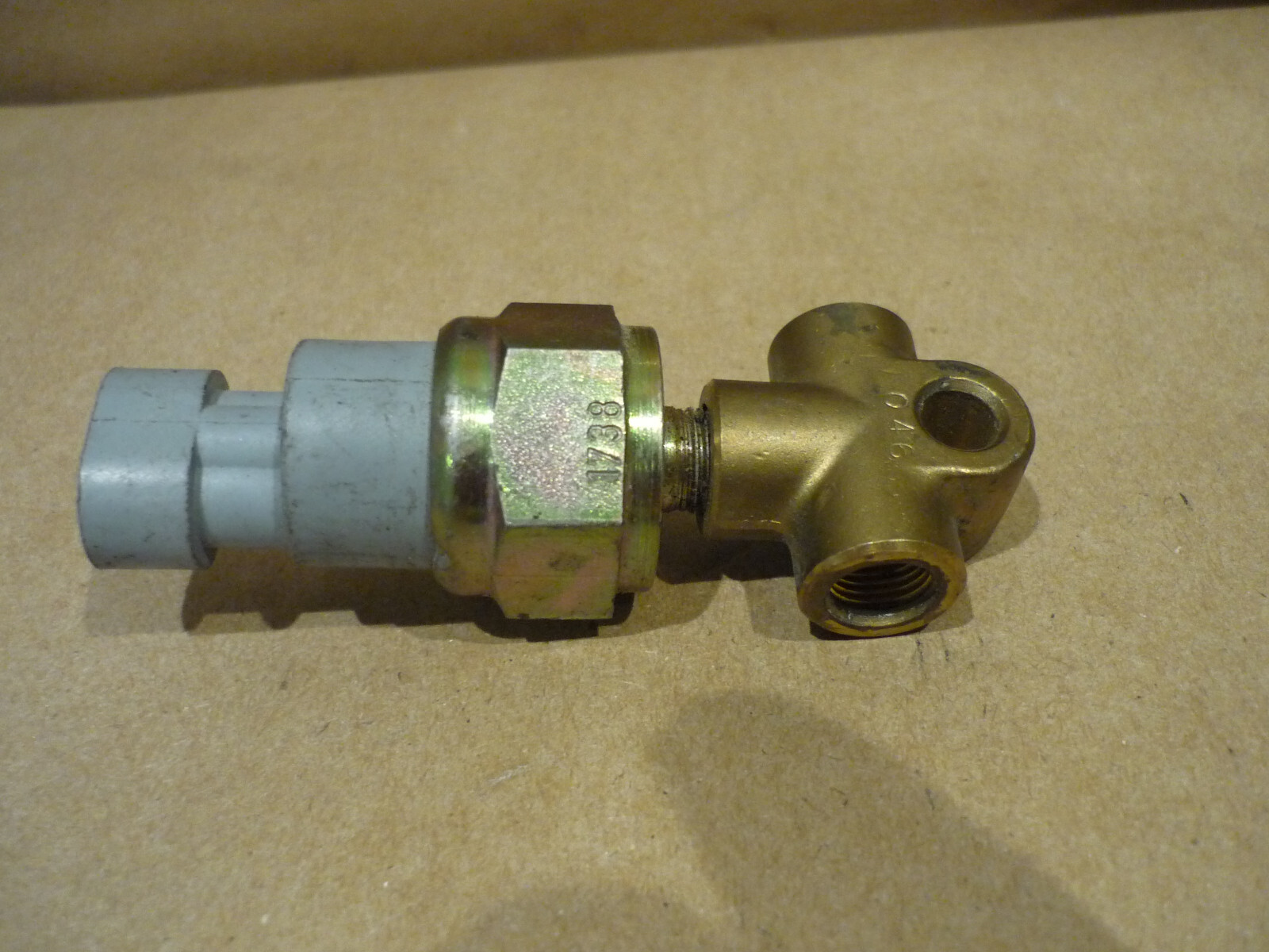 Ferrari 355,456,550 Brake Pressure Regulator & 3-way Union P/N 154309 -10104661