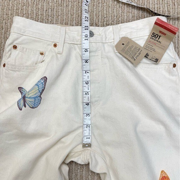 Levi’s 501 Original Fit Women's Straight Leg Butterfly Print Jeans Size 28 x 28 image 10