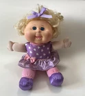 2015 Cabbage Patch Kids Sittin Pretty Doll Blonde Hair Blue Eyes Hearts Dress