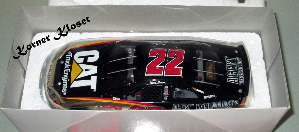 Ward Burton #22 2003 Dodge Intrepid - CAT Sponsered NASCAR 1:24 Diecast NIB - Image 3 of 4