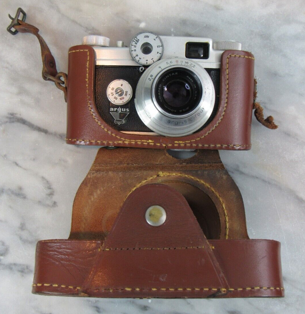 Argus C-4 vintage camera equipment - eBay listing photo 1