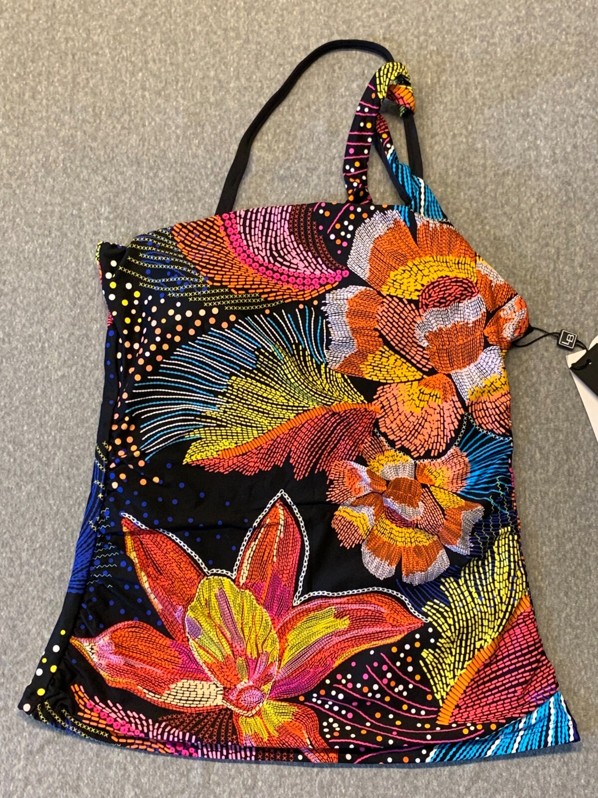 Picture 1 of 19
