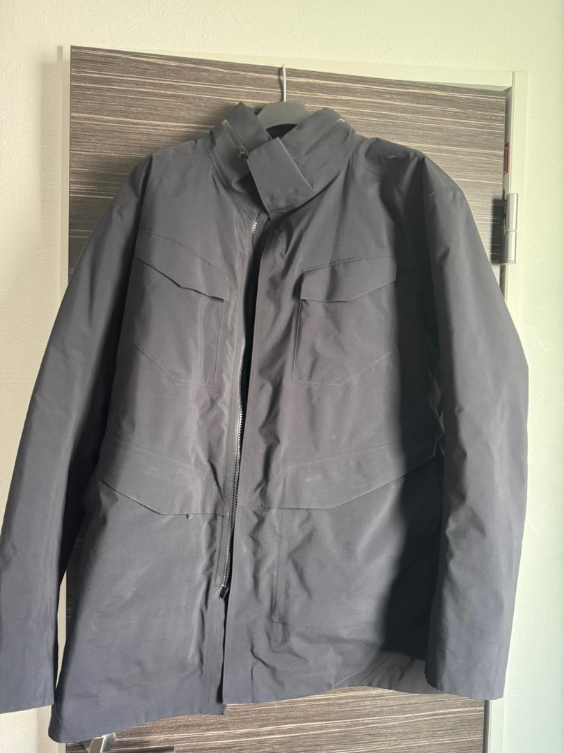 Giacca uomo Arc'Teryx Veilance Field Is edizione limitata modello raro outdoor jacket