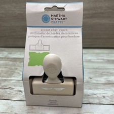 Martha Stewart Flourish Accent Edge Punch - Scrapbooking Papercrafts Cardmaking