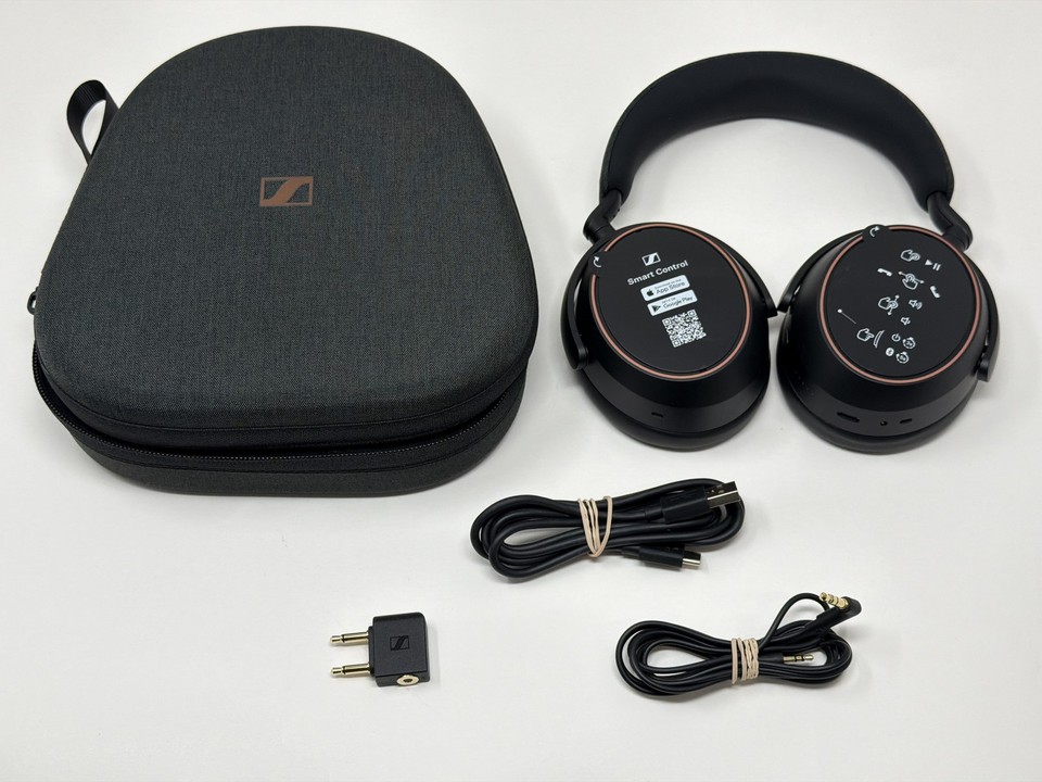 Sennheiser Momentum 4 Cuffie Wireless Edizione Speciale - Nero Ottime
