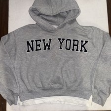ZARA Gray Cropped New York Pullover Hoodie Women s Size 11-12 Yankee Colors