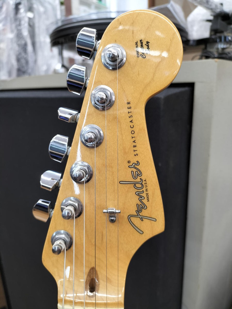 ギター Fender USA American Standard Fender American Standard Stratocaster 3 Color Sunburst 2003