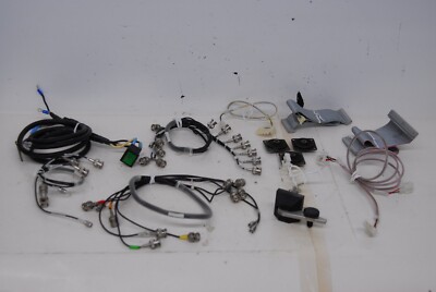 Becton Dickinson FACSCalibur - Lot of Cables -