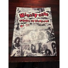 M tley Cr e Decade of Decadence 81-91 GuitarTab Book-Authentic Edition