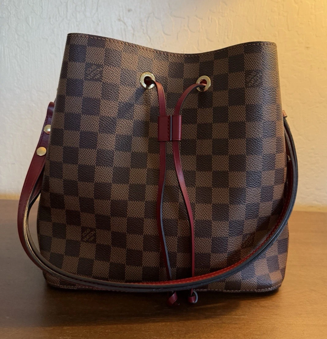 Louis Vuitton Damier Ebene Canvas Exterior Bags & Bucket