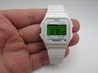 Vintage mens lcd digital wrist watch TIMEX INDIGLO White Running