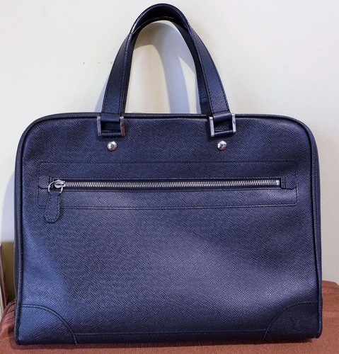 Louis Vuitton Ardoise Taiga Pegase 45 Luggage – AMUSED Co