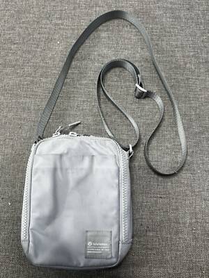 Lululemon Easy Access Crossbody Bag 1.5L White Opal Grey Sage Ivory Nylon