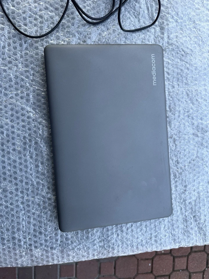 Mediacom Smartbook 140 M-SB140 Ram 2GB Ssd 128GB Funzionante Bene - Immagine 4 di 4