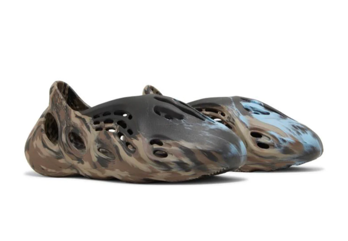 Adidas Yeezy Foam RNNR MX Cinder Size 6 M, 9 M (New) | eBay