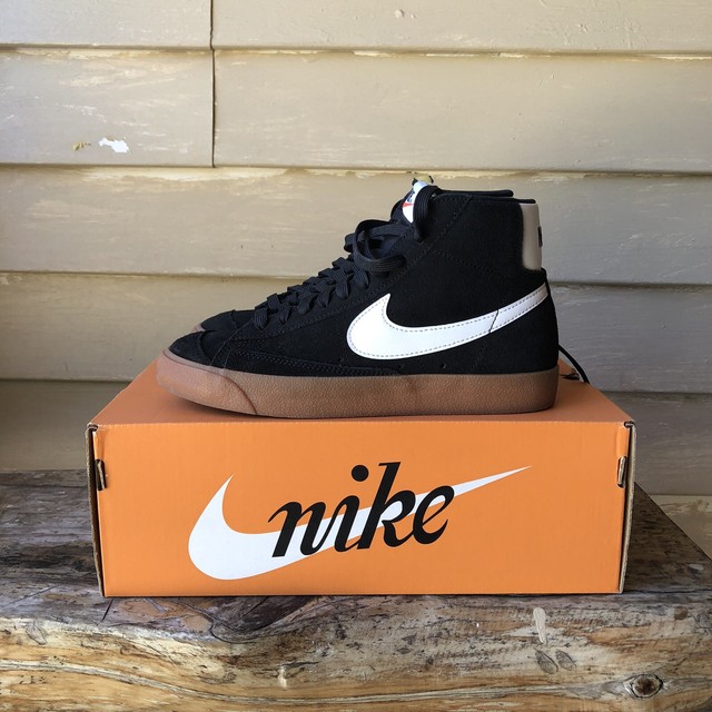 blazer mid black suede