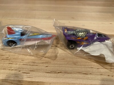 Hot Wheels Ralston Cereal Cars 1989 Turquoise Tricar X8/ 1990 Purple XT-3 (NIP)