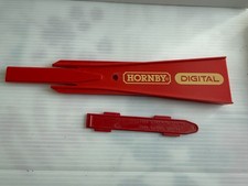 Hornby Red Plastic Re-railer and Peco track gauge