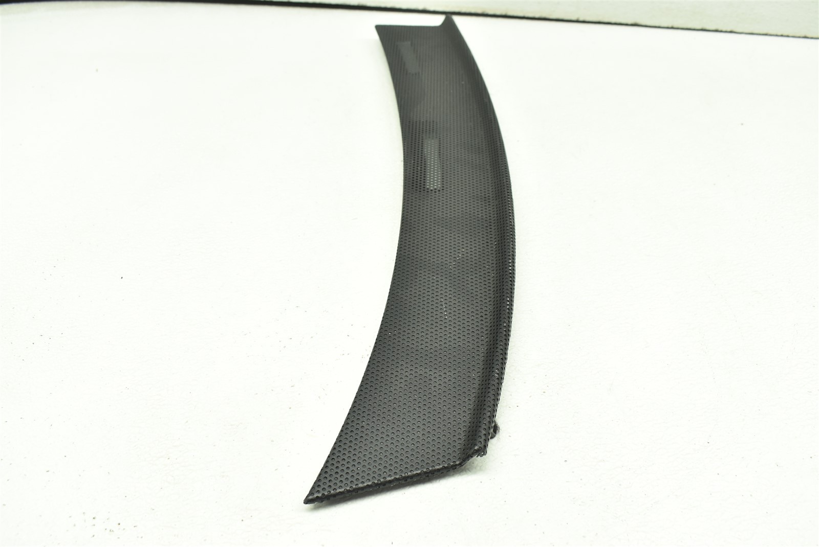 2010 Ferrari California Right Dash Defrost Vent Cowl RH Passenger