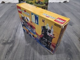 LEGO Castle: Wolfpack Tower (6075), Mint And 100% Complete W NICE Box