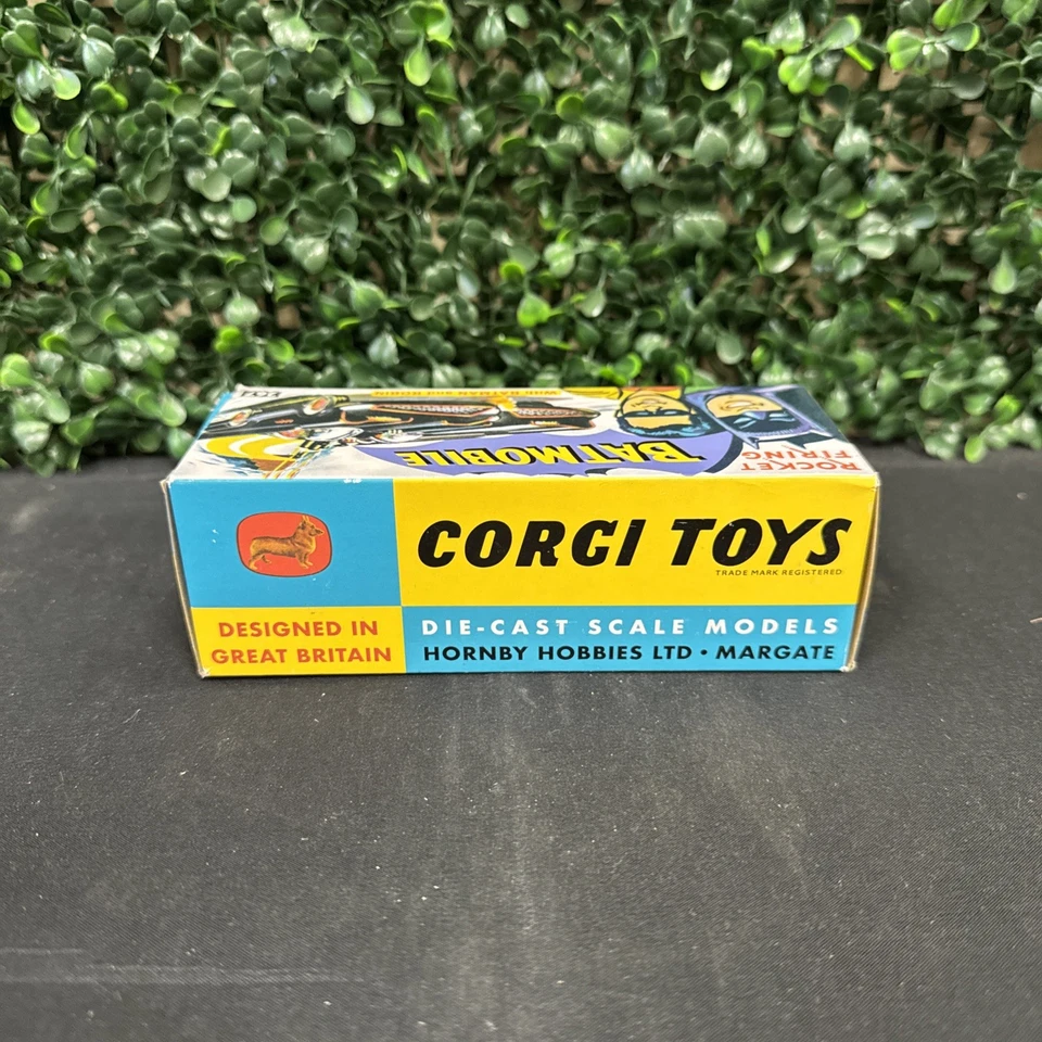 Corgi Toys  #267 Batmobile With Batman and Robin - Image 3 of 4