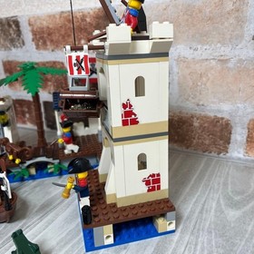 LEGO Pirates 6242 Marine Fort Set - Used No Box Manual Complete