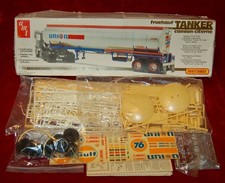 VINTAGE AMT Fruehauf TANKER Semi Trailer c. 1970's Made in USA AS IS!
