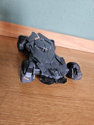 Batmobile (Metal) aus  Batman VS Superman Movie Größe L 21 cm B 12 cm H 6 cm