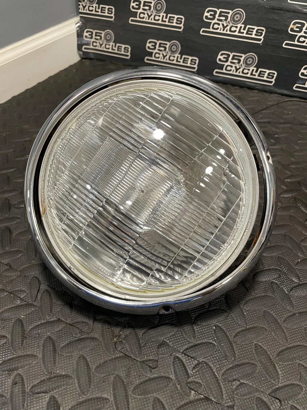 1999-2009 Yamaha VStar 1100 V Star XVS1100 Front Headlight Head Light Lamp