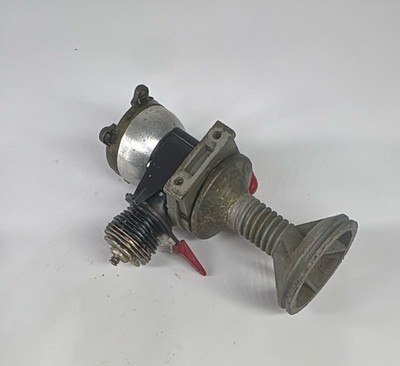 Vintage Model Airplane Pulse Jet Engine Made In USA Metal Red