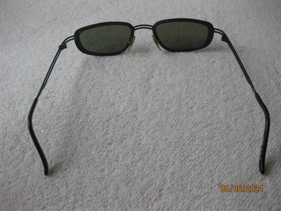 Ray Ban sunglasses mens. Serial Number NVAH W2799 eBay