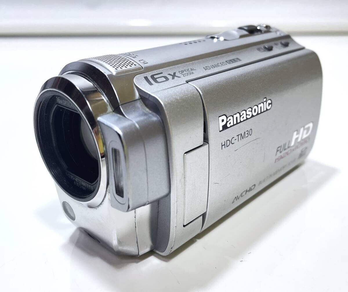 Panasonic HDC-TM30 Full HD Camcorder Video w/Battery Panasonic HDC-TM30 Full HD Camcorder Video w/Battery