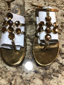 nina flat sandals