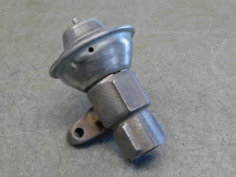 Válvula de recirculación de escape original Volkswagen EGR Audi 100 4000 5000 034131503A Foto 4 de 4