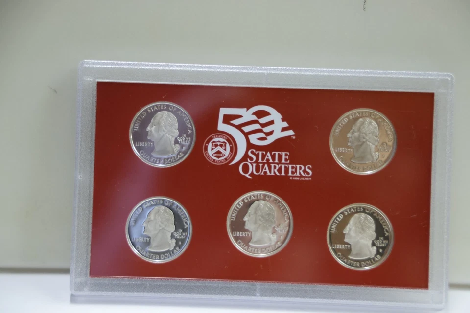 2007 S U.S. Mint 50 State Quarters Silver Proof Set U.S. Mint.. - Image 2 of 2