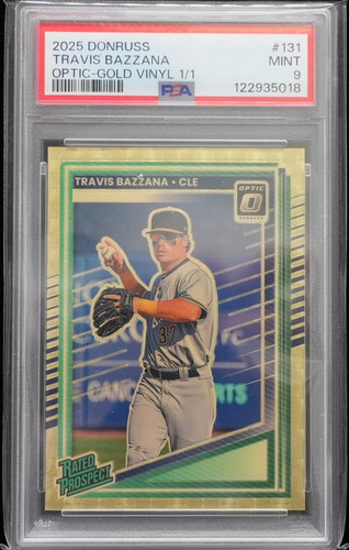 Travis Bazzana [Gold Vinyl Optic] #131 2025 Panini Donruss card