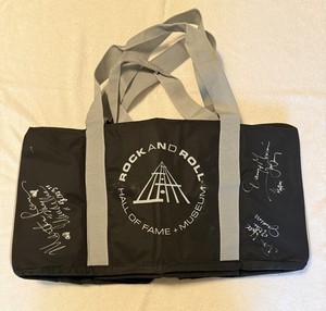Autographed Tote  Mary Wilson,Bill Pinkney, rock and roll HOF history 62 pages