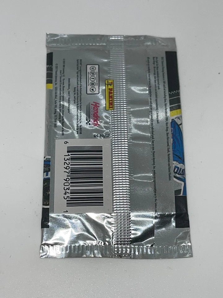 2017 Donruss Nascar Racing Panini 4 Trading Card Pack - Image 4 of 4