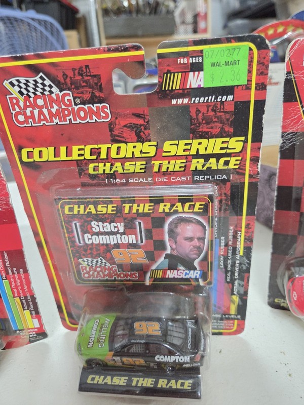 Racing Champions 1:64 NASCAR Chase The Race 2002 Stacy Compton #92 Chevy Stand