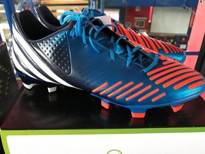 Acquista 2 OFF QUALSIASI scarpe calcio numero 50 CASE E OTTIENI IL 70% DI  SCONTO!