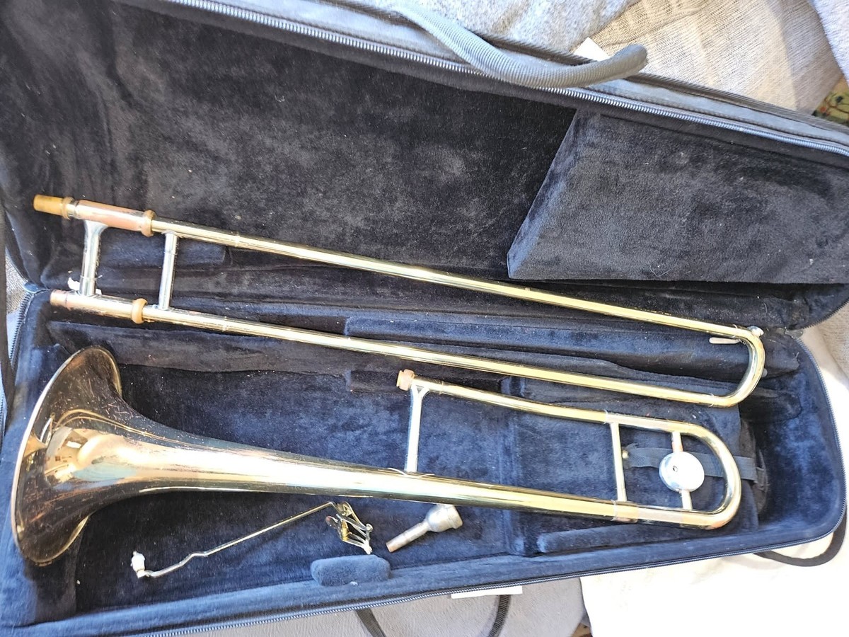 Yamaha YSL-354 Brass Tenor Trombone w/Case&MP. Japan. Very