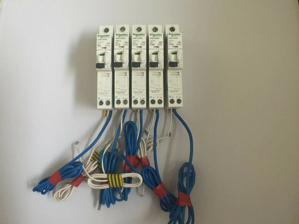 SCHNEIDER ACTI9 iC60H RCBO CIRCUIT BREAKER 6 10 16 20 25 32 40 45  TYPE B OR C  - Image 2 of 2