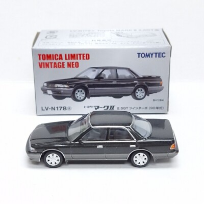 TOMICA LIMITED VINTAGE NEO Nissan IDx 2台 s-l400.jpg