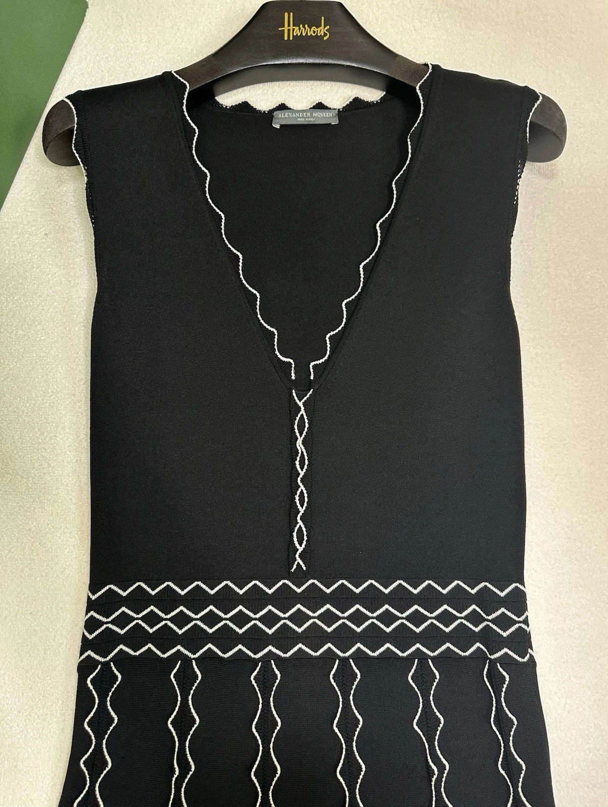 Abito ALEXANDER MCQUEEN valore £ 2400 IT taglia 42 INT M UK 10 US 6 immacolato