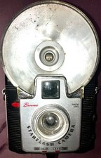 Kodak Brownie Starflash Camera w/ Dakon Lens 127 Film Camera Film Inside