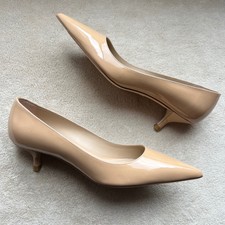 Stuart Weitzman Adobe Nude Patent Leather Poi...