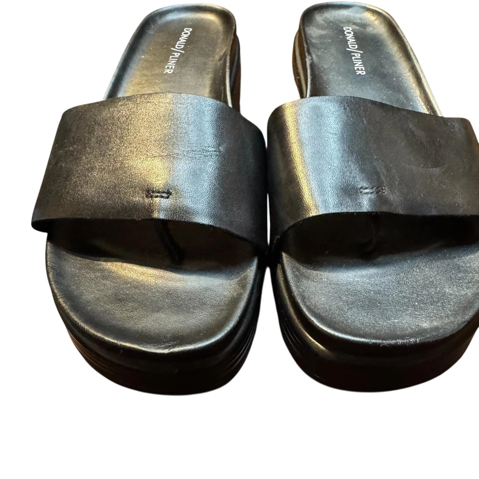 Sandalias Donald J Pliner para mujer talla 8,5 negras Fiji plataforma deslizable zapatos de cuña Foto 2 de 4
