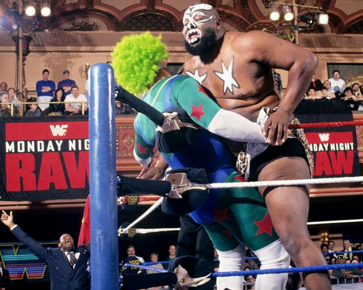 KAMALA VS DOINK THE CLOWN 8X10 PHOTO WRESTLING PICTURE WWF | eBay